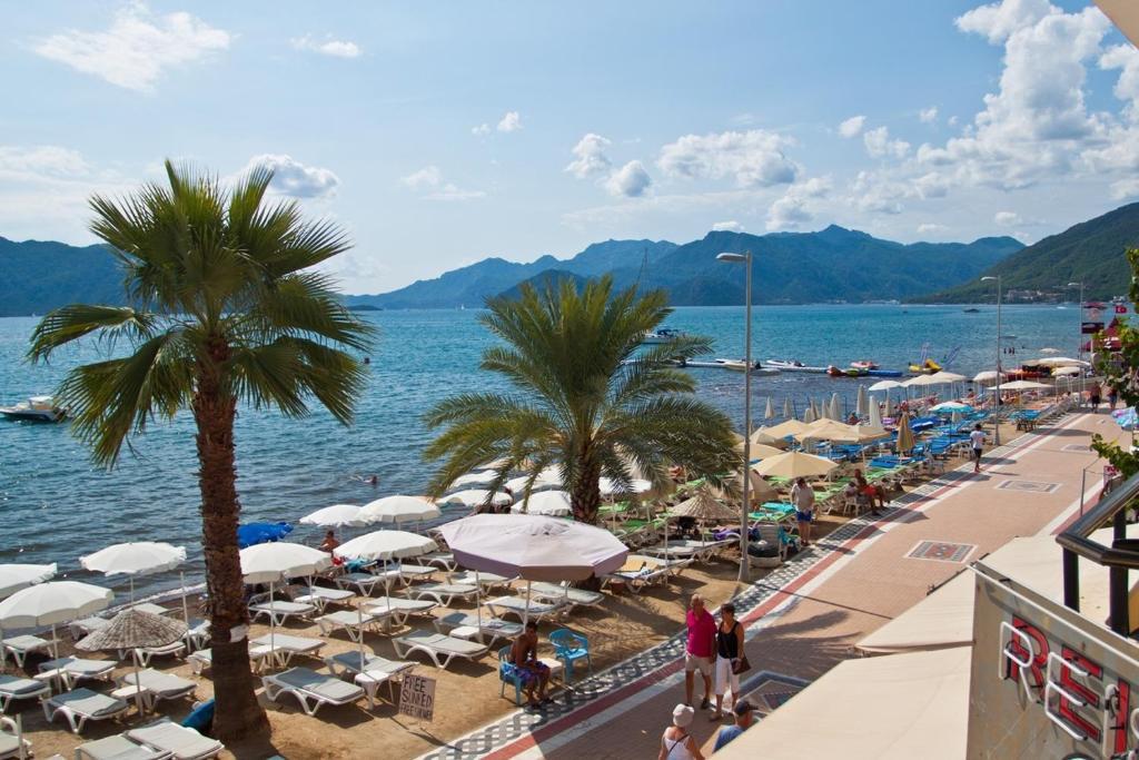 George & Dragon Beach Hotel Μαρμαρίς Δωμάτιο φωτογραφία