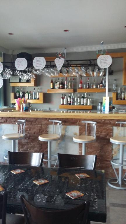 George & Dragon Beach Hotel Μαρμαρίς Εξωτερικό φωτογραφία