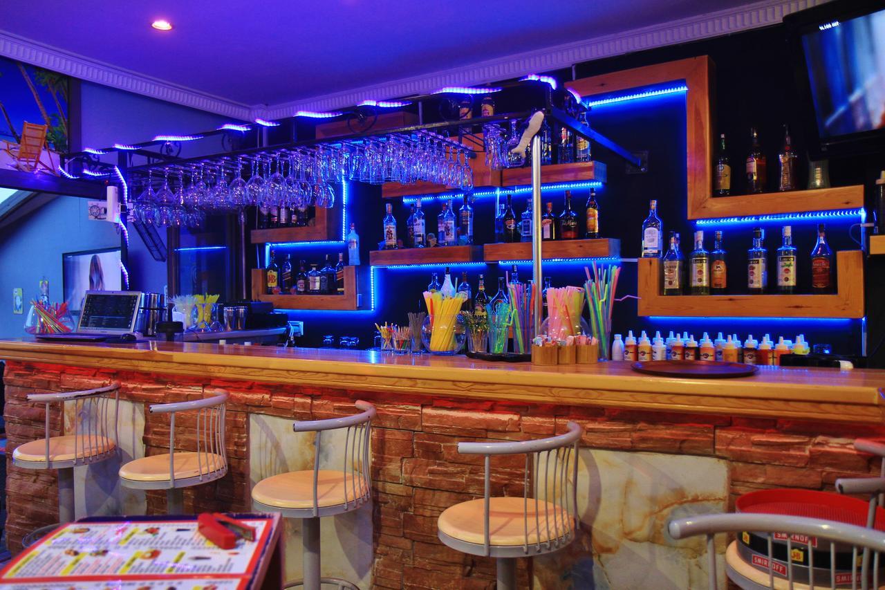 George & Dragon Beach Hotel Μαρμαρίς Εξωτερικό φωτογραφία